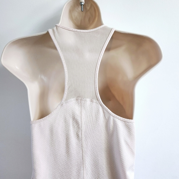 Under Armour Blush Tank Top XL - Picture 11 of 11